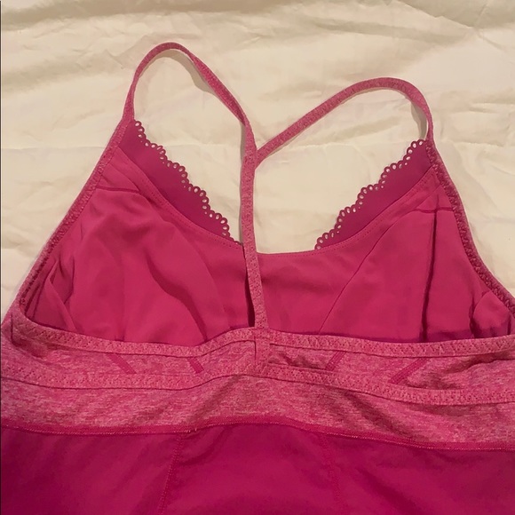 Lifestyle Zella Top, Comfy and Soft - Picture 3 of 4